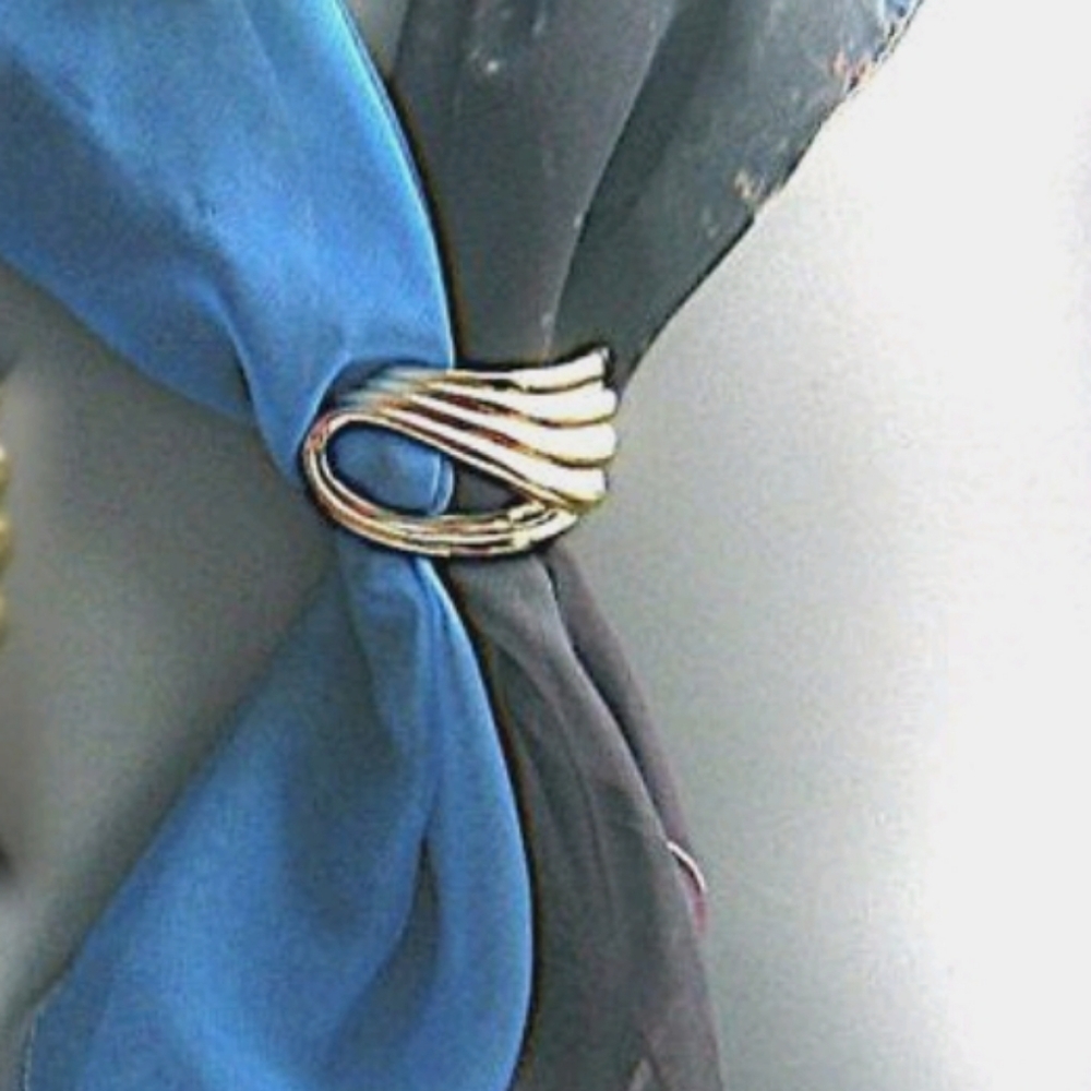 RARE Authentic Vintage Angel Wing Scarf Slide Luxury Gold Jewelry Celeb Style - Picture 6 of 15